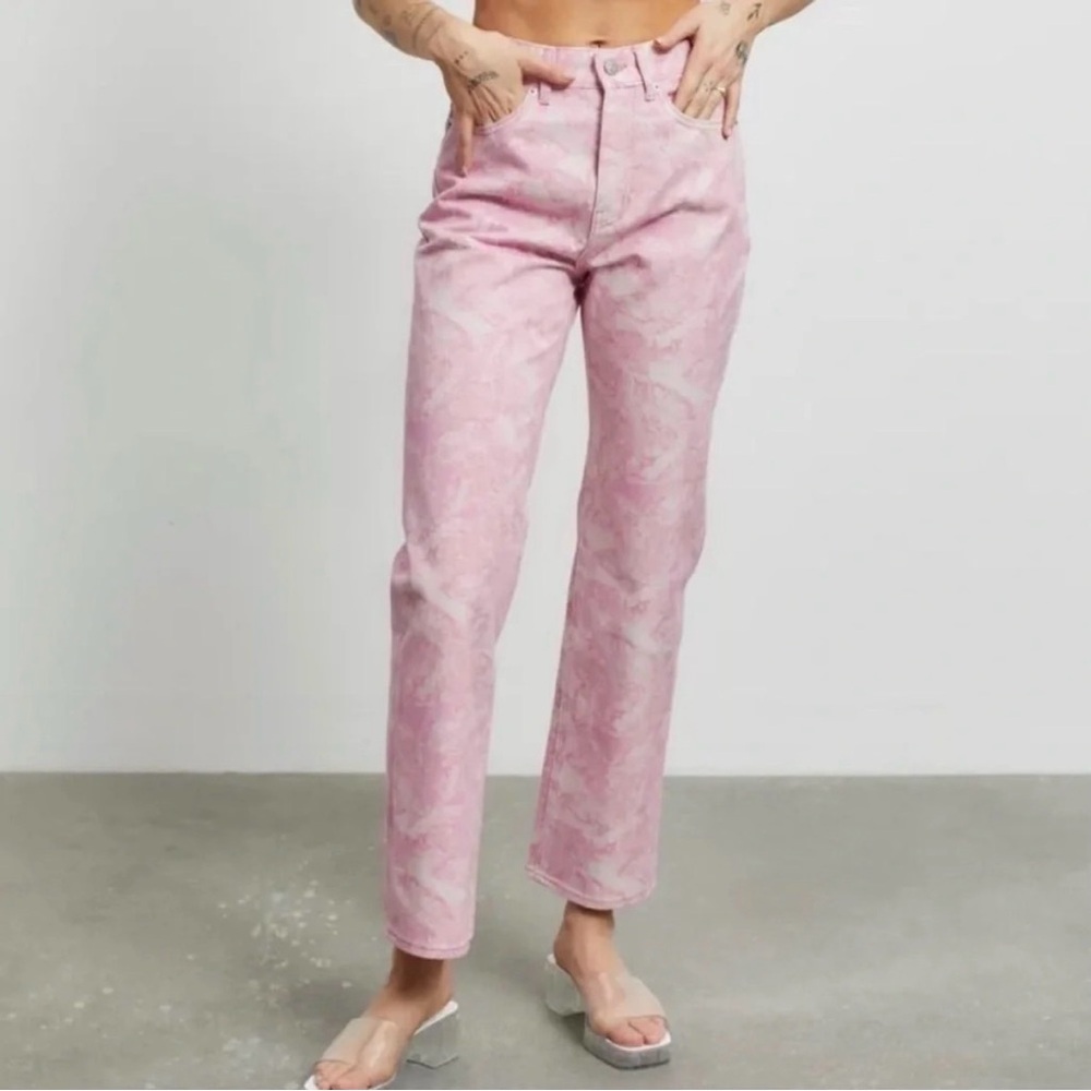 BDG Urban Outfitters Cowboy Jeans Pink Printed 25 - Picture 2 of 4